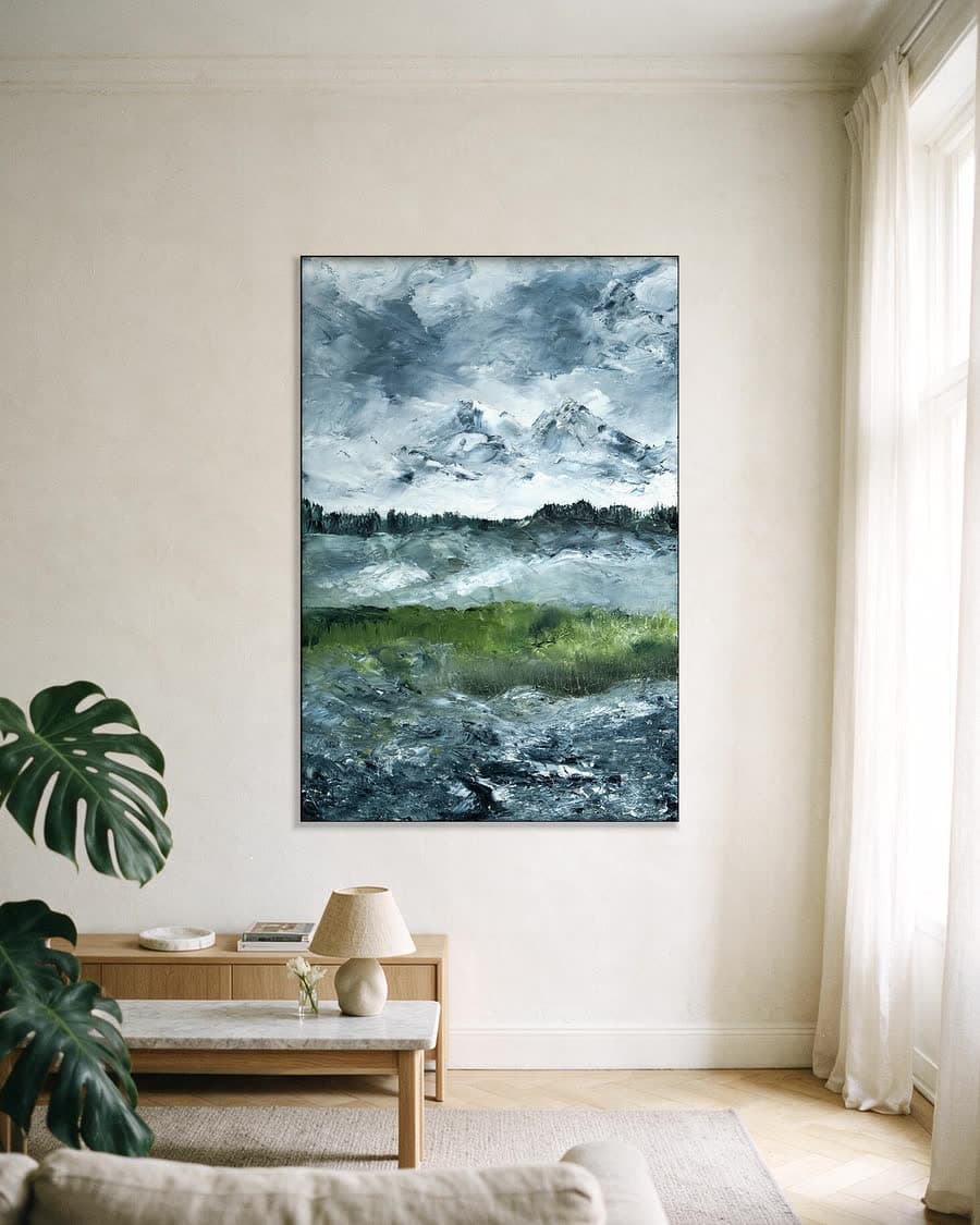 Mistige Bergvallei in een aluminium frame aan dezelfde muur