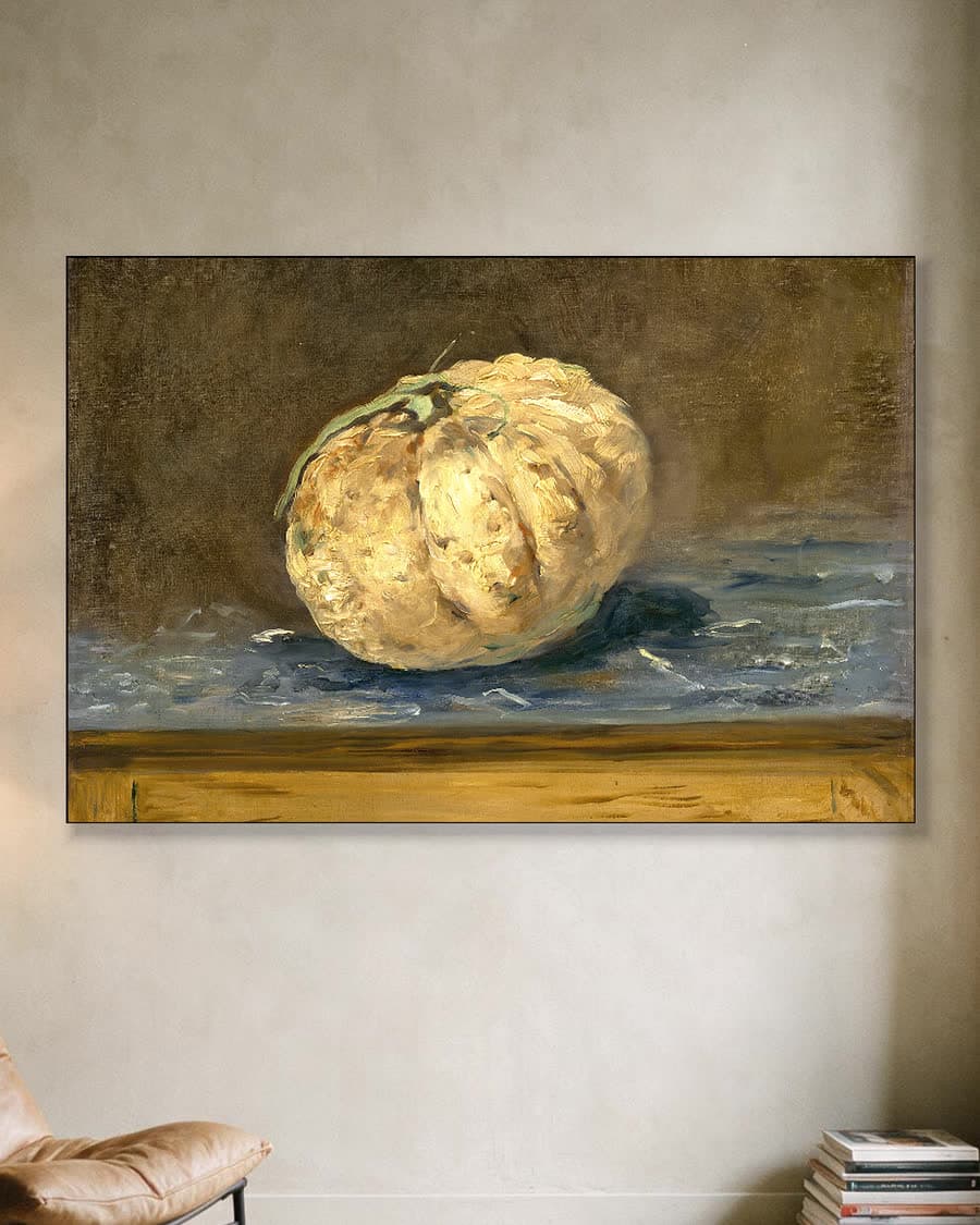 De meloen in een aluminium frame aan dezelfde muur
