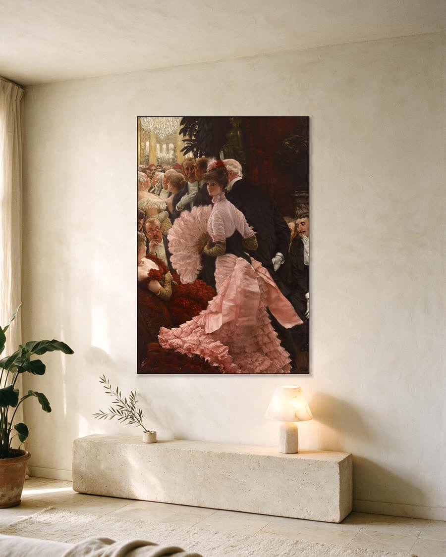 De eerzuchtige in een aluminium frame aan dezelfde muur