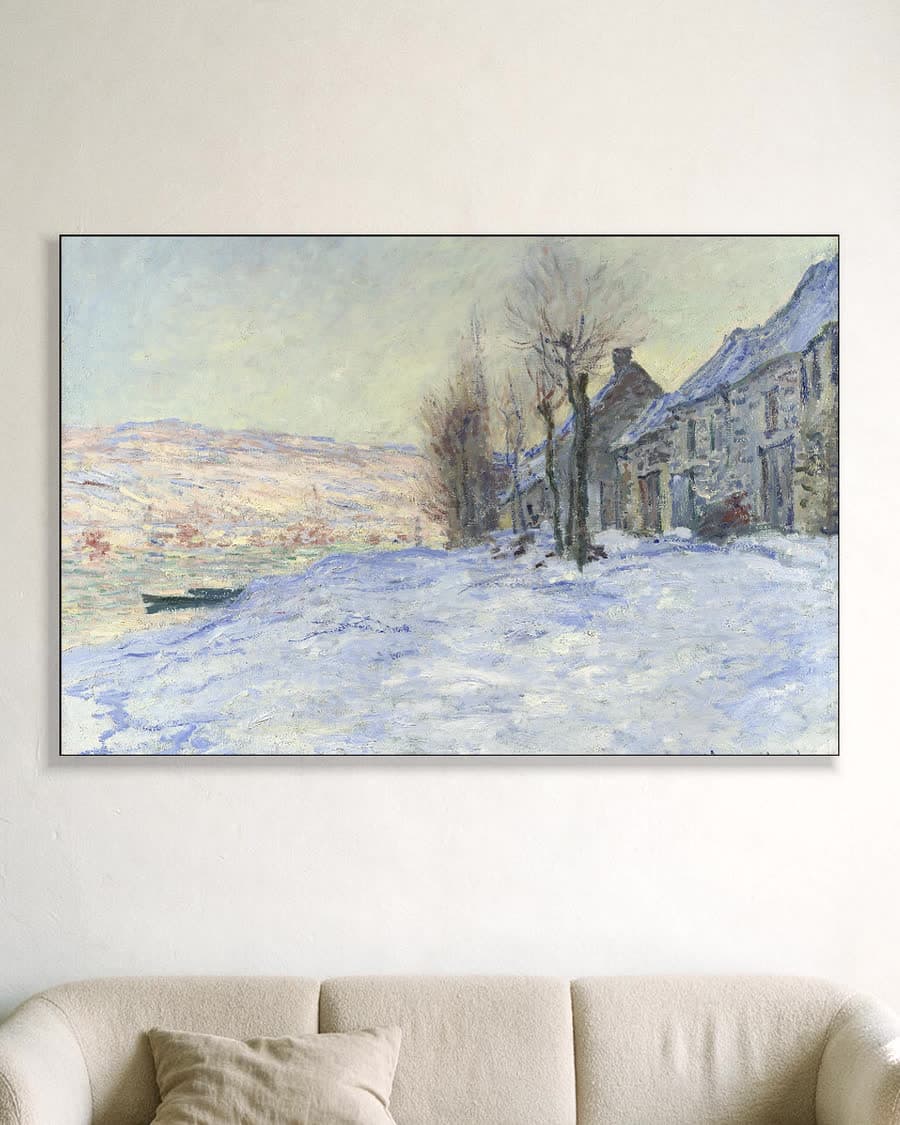 Lavacourt in de sneeuw in een aluminium frame aan dezelfde muur
