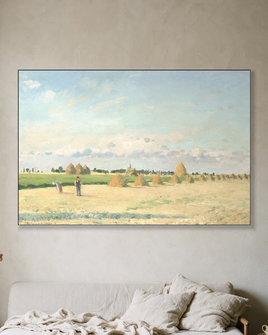 Open velden met hooibergen bij Pontoise in een aluminium frame aan dezelfde muur
