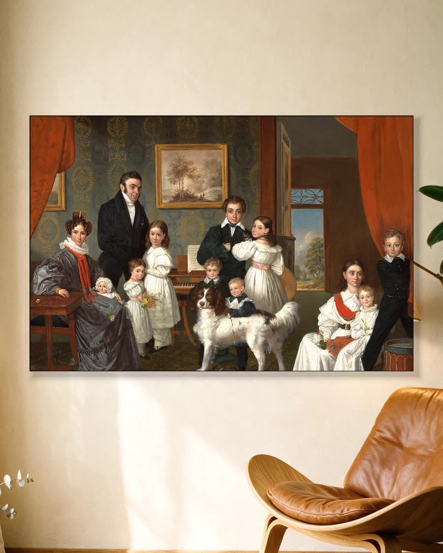 Portret van de familie Baud in hun buitenhuis in Voorburg in een aluminium frame aan dezelfde muur