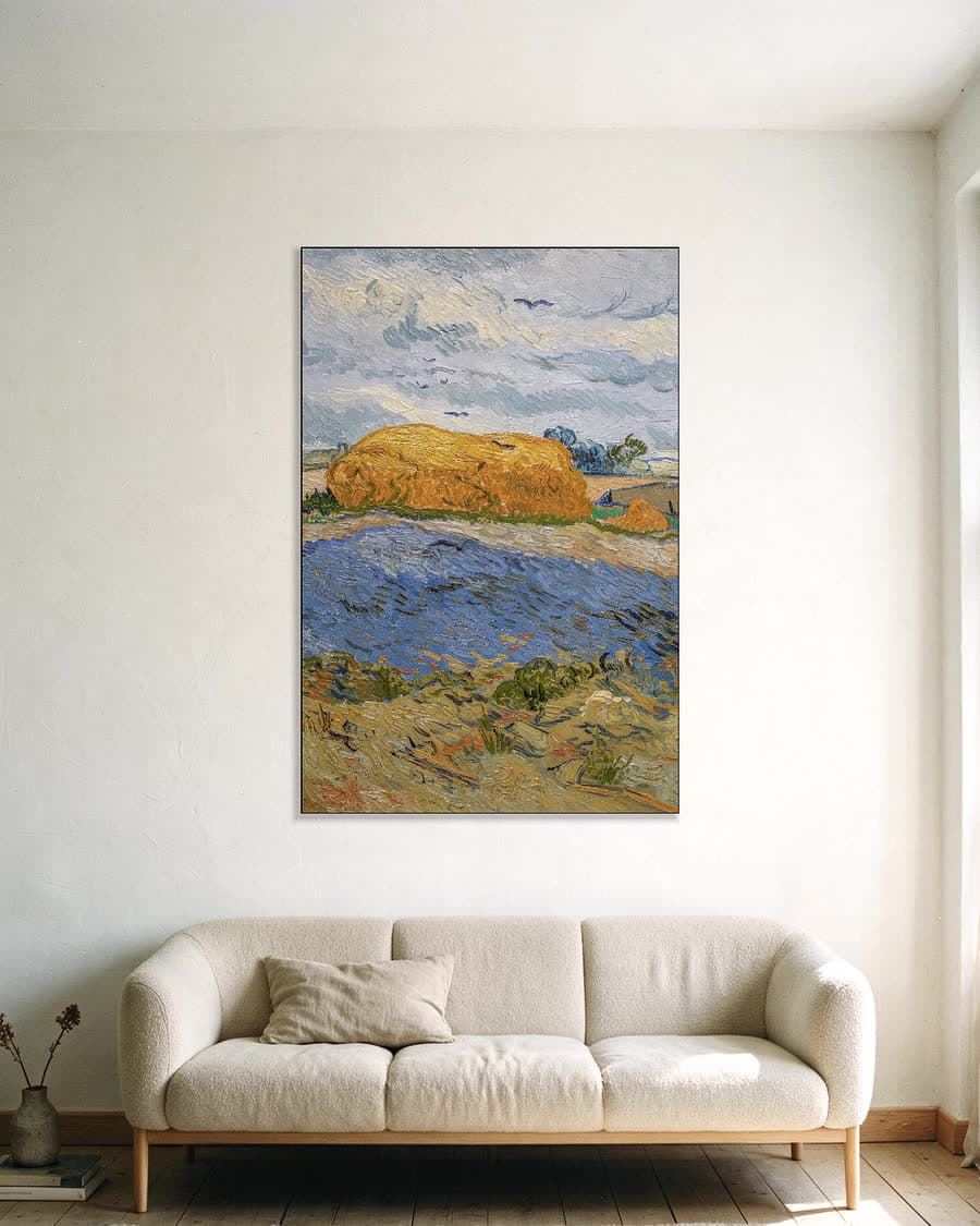Korenschelf onder een bewolkte hemel in een aluminium frame aan dezelfde muur