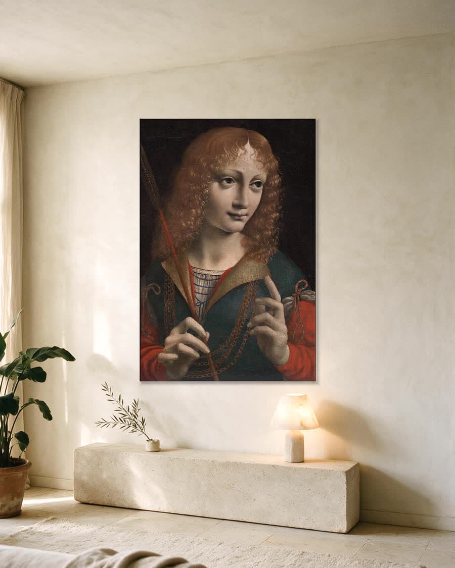 Portret van een jongeman als de heilige Sebastiaan in een aluminium frame aan dezelfde muur