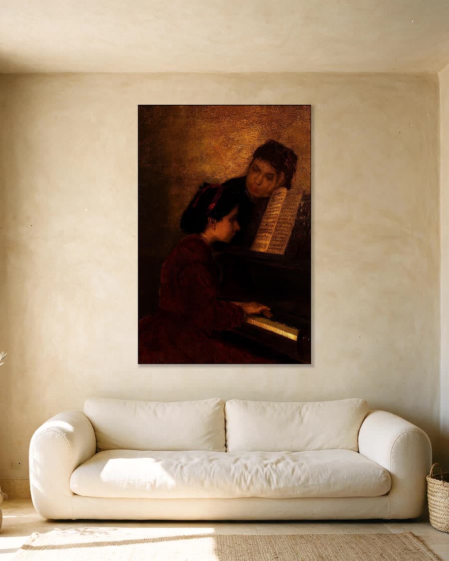 Aan de piano in een aluminium frame aan dezelfde muur