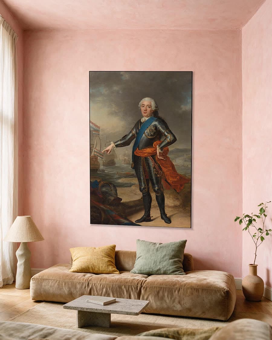 Portret van Willem IV, 1711-1751, prins van Oranje-Nassau in een aluminium frame aan dezelfde muur