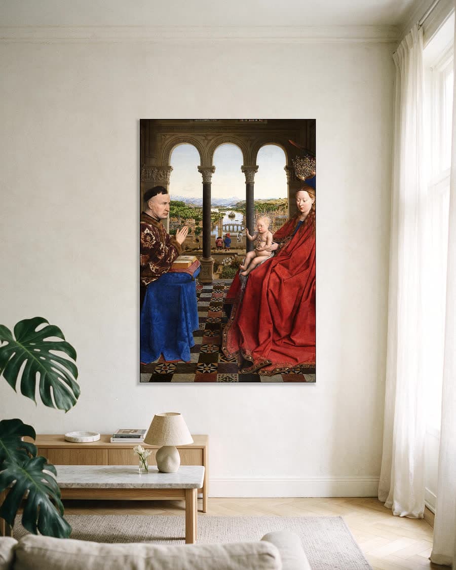 De Madonna van kanselier Rolin in een aluminium frame aan dezelfde muur