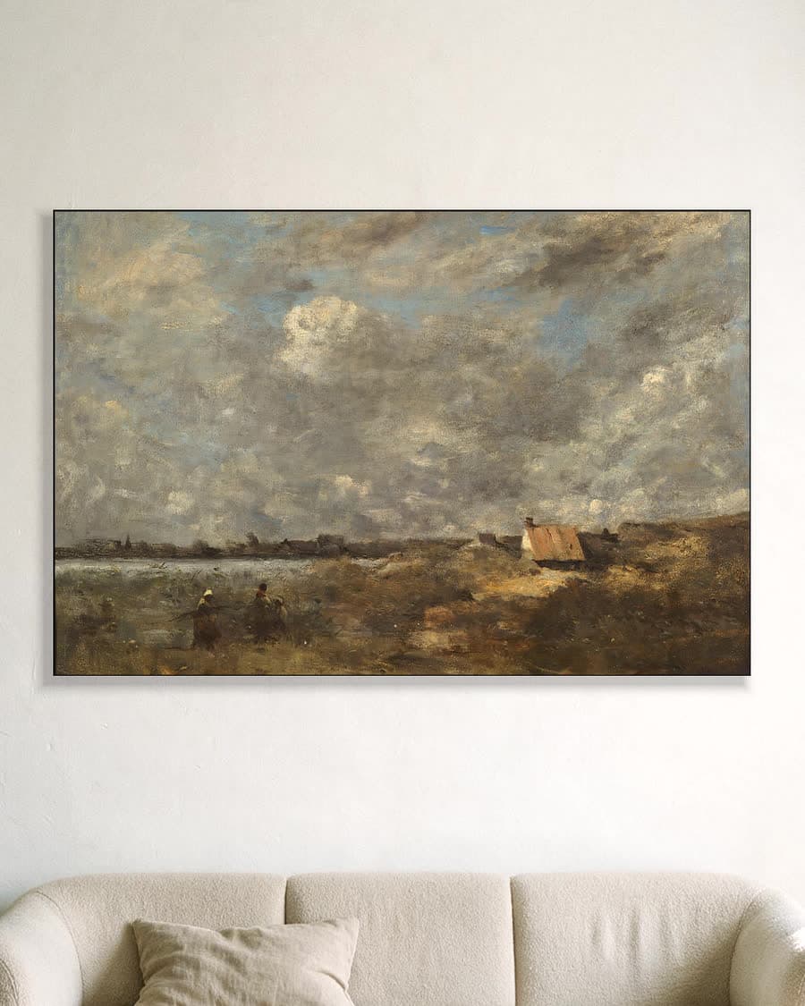 Bewolkte luchten boven het landschap in een aluminium frame aan dezelfde muur