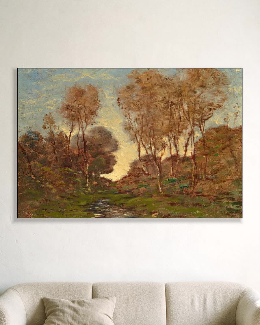 Bospad in de herfstzon in een aluminium frame aan dezelfde muur