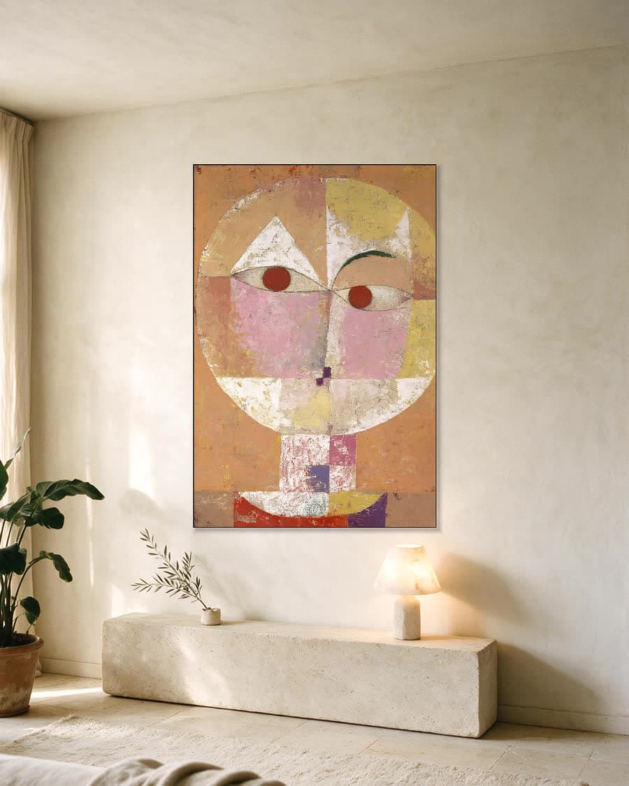 Senecio in een aluminium frame aan dezelfde muur