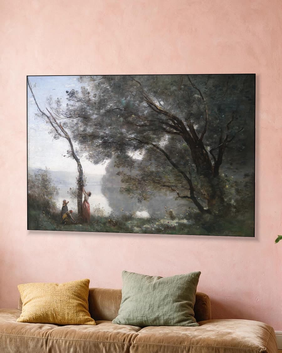 Souvenir de Mortefontaine in een aluminium frame aan dezelfde muur