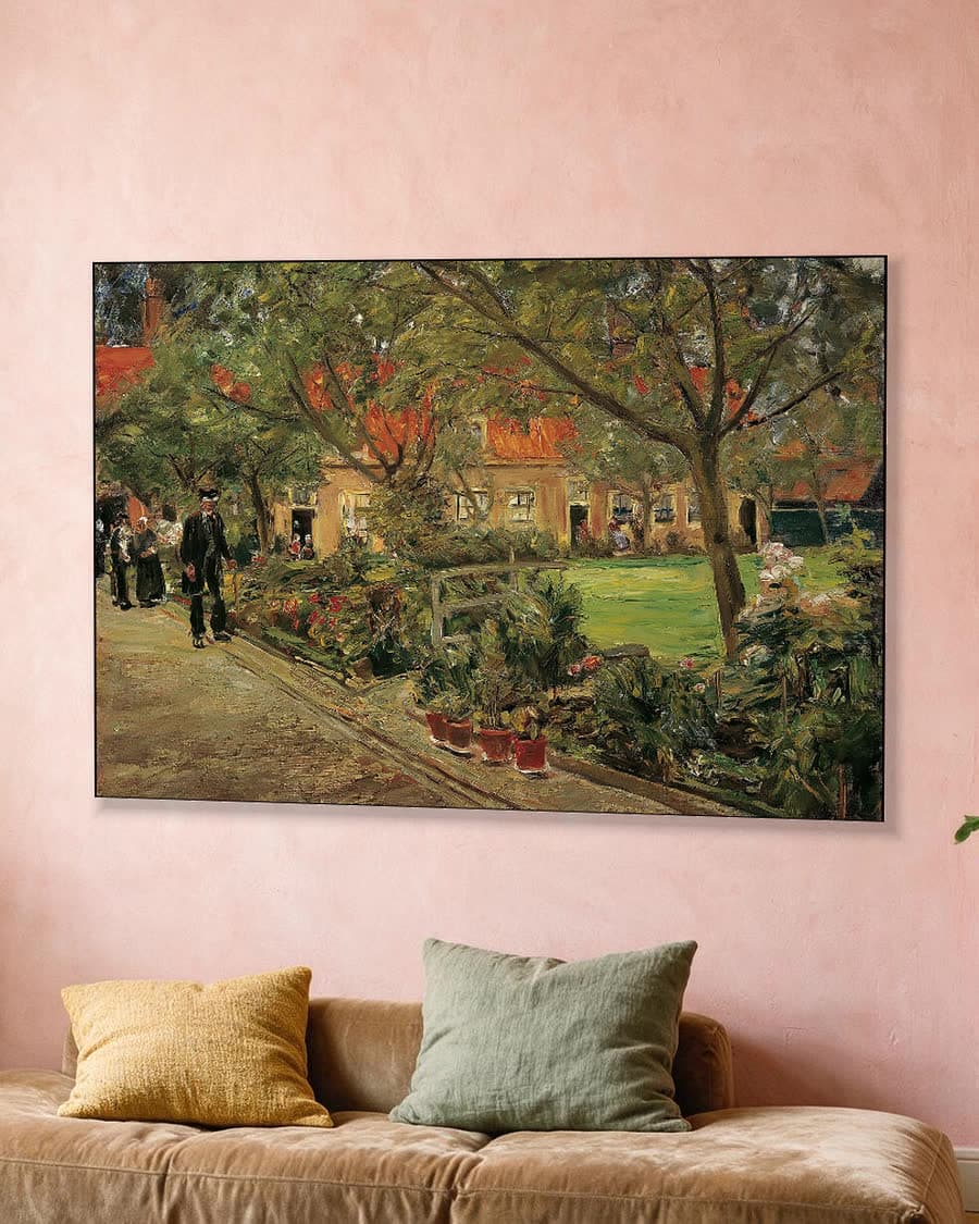 De ziekenhuistuin in Edam in een aluminium frame aan dezelfde muur