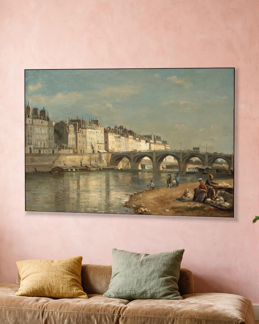 Stadsleven aan de Seine in een aluminium frame aan dezelfde muur
