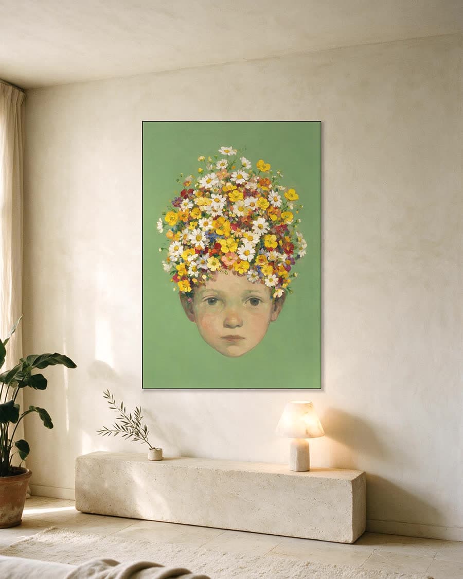 Kind met madelieven in een aluminium frame aan dezelfde muur
