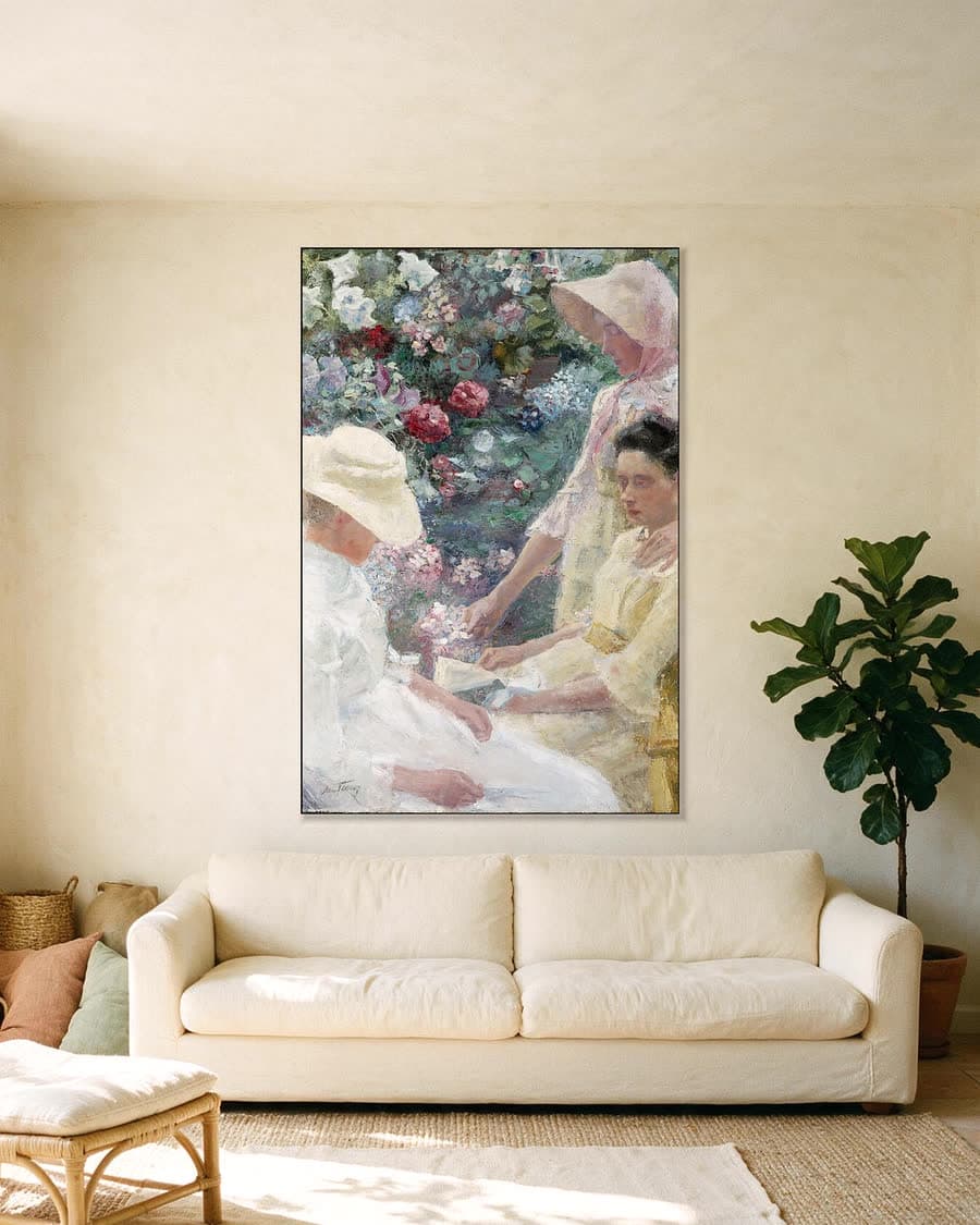 Trio Fleuri in een aluminium frame aan dezelfde muur