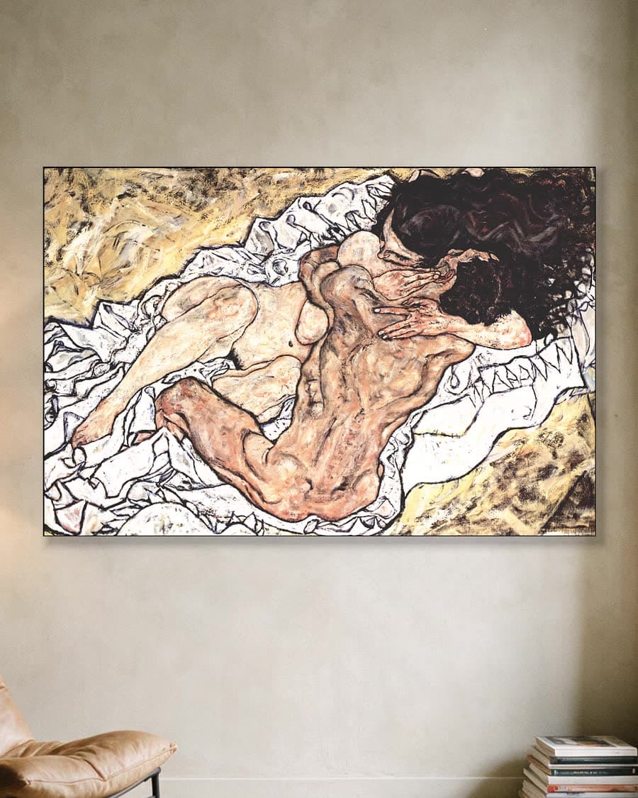 De omhelzing in een aluminium frame aan dezelfde muur