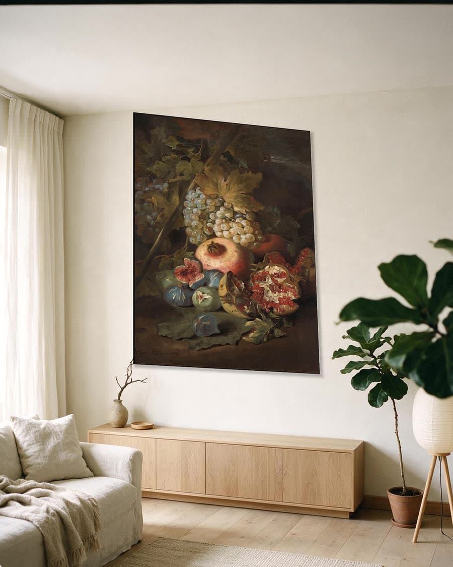 Trossen druiven, granaatappels en vijgen in een landschap in een aluminium frame aan dezelfde muur