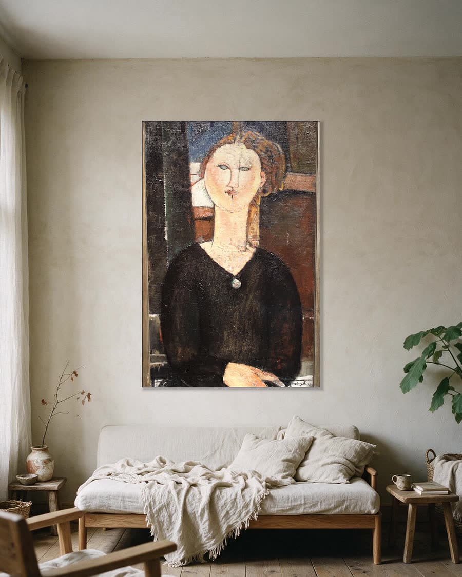 Antonia in een aluminium frame aan dezelfde muur