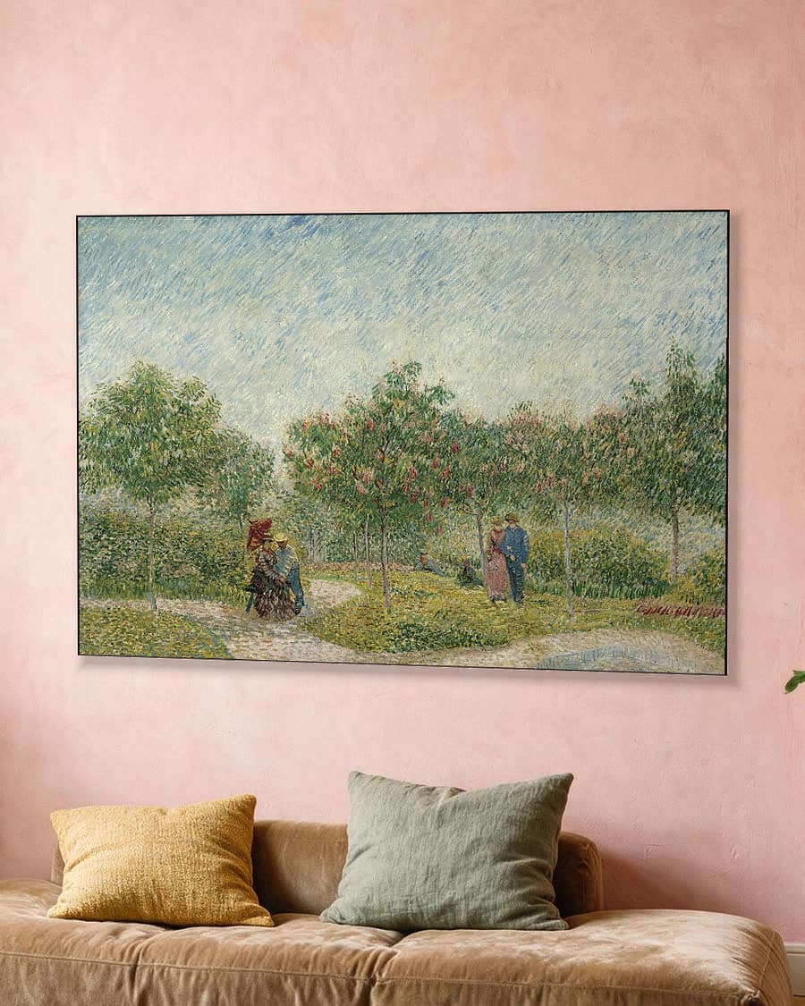 Tuin in Montmartre met geliefden in een aluminium frame aan dezelfde muur