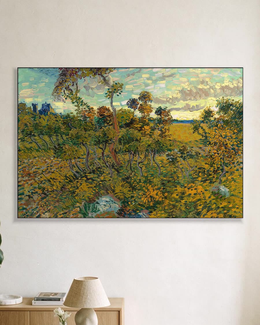 Zonsondergang bij Montmajour in een aluminium frame aan dezelfde muur
