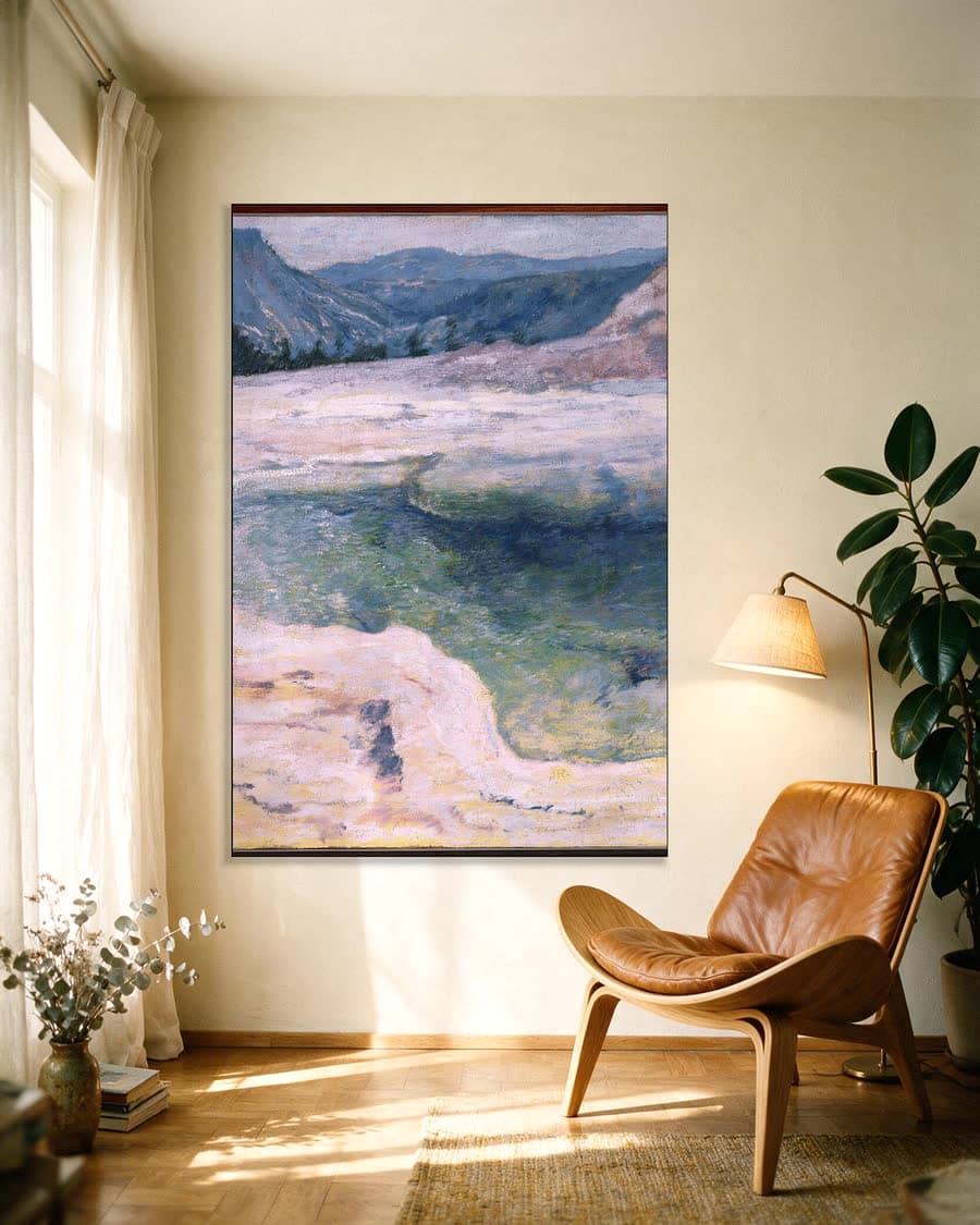 De smaragden poel in een aluminium frame aan dezelfde muur