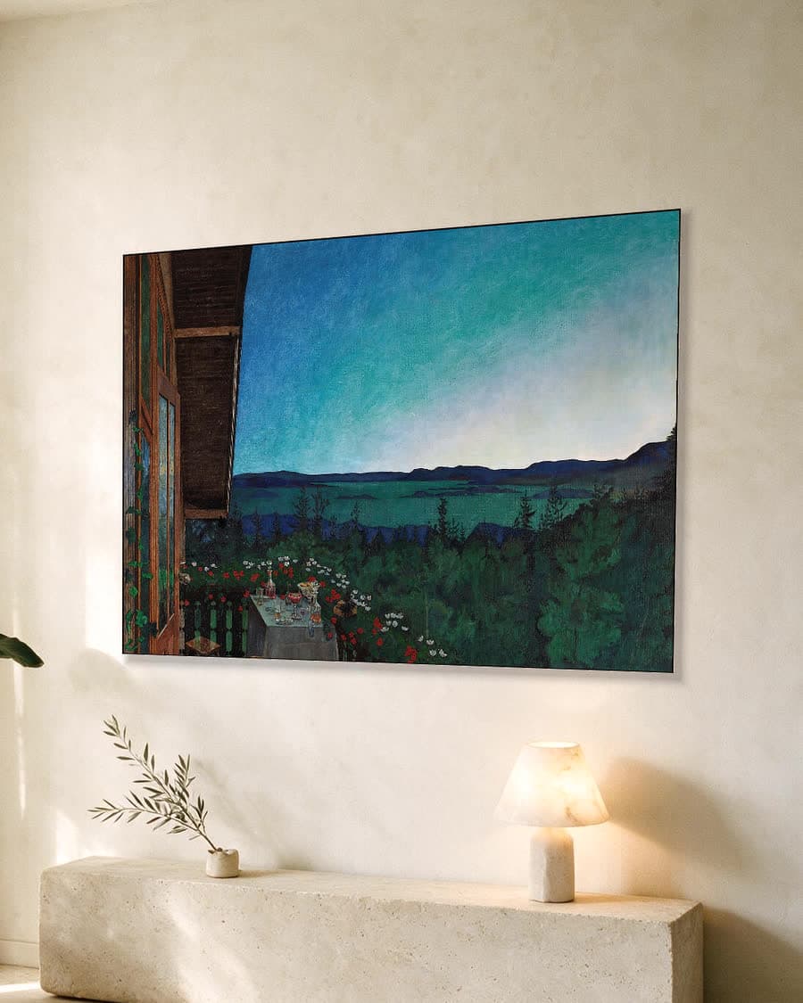 Zomernacht (1899) in een aluminium frame aan dezelfde muur