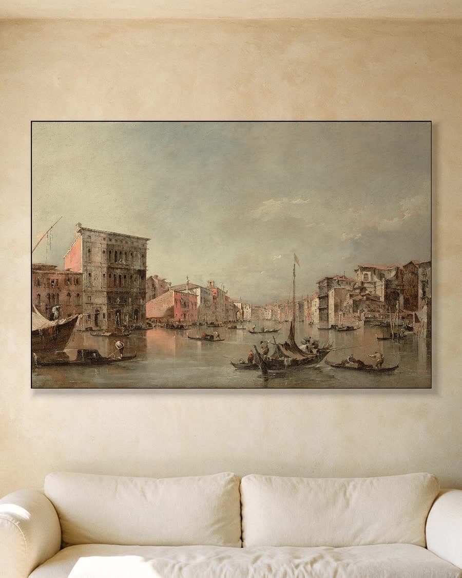 Gondels op het Canal Grande in een aluminium frame aan dezelfde muur