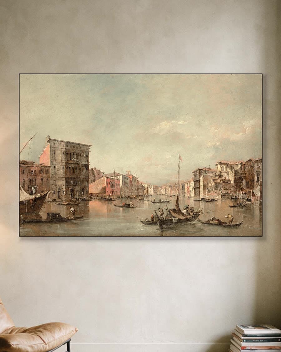 Gondels op het Canal Grande in een aluminium frame aan dezelfde muur