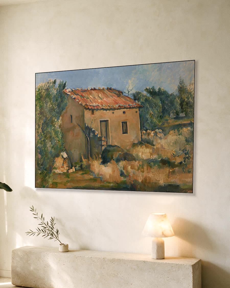 Verlaten huis bij Aix-en-Provence in een aluminium frame aan dezelfde muur