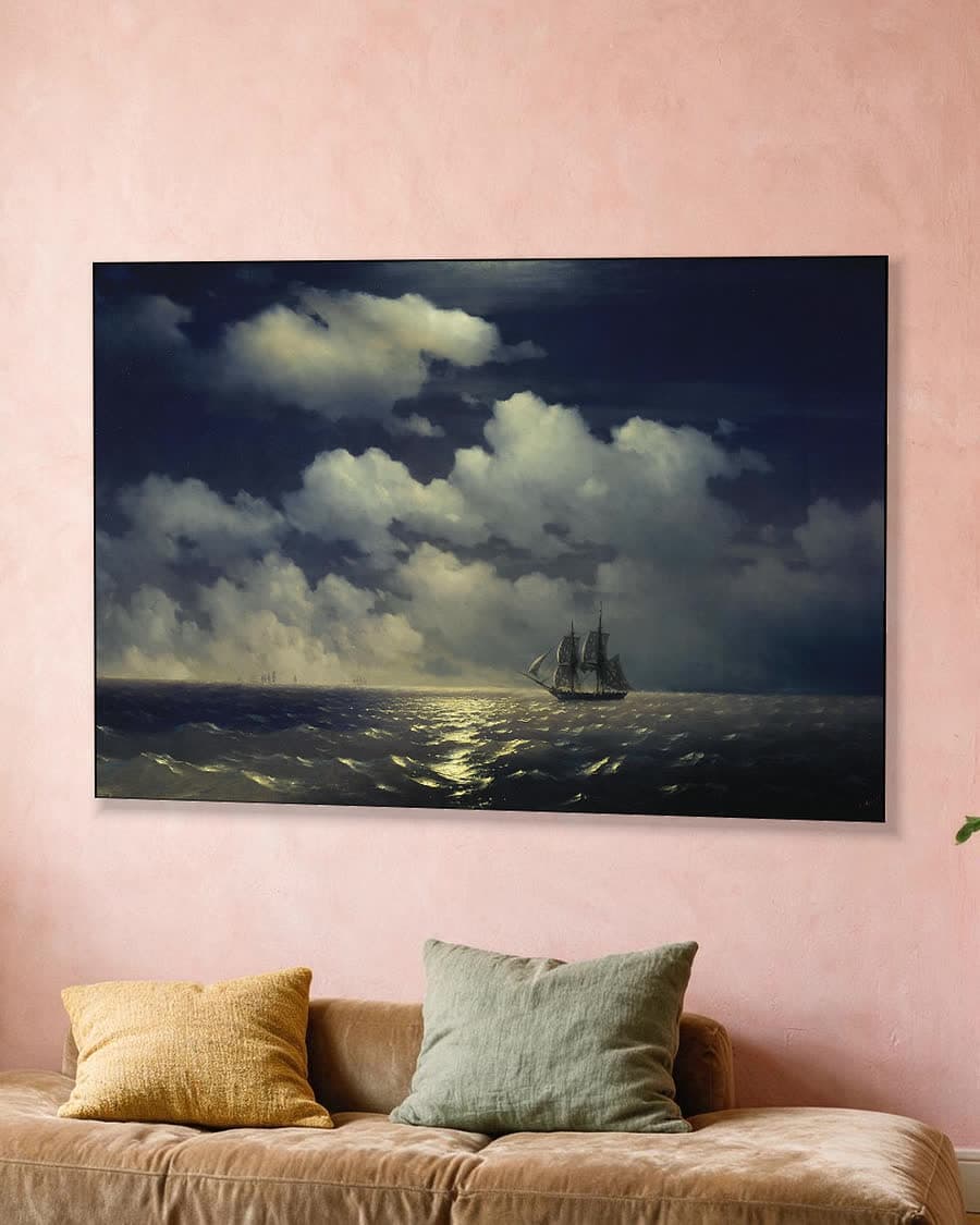 De brik Mercurius ontmoet het Russische eskader in een aluminium frame aan dezelfde muur
