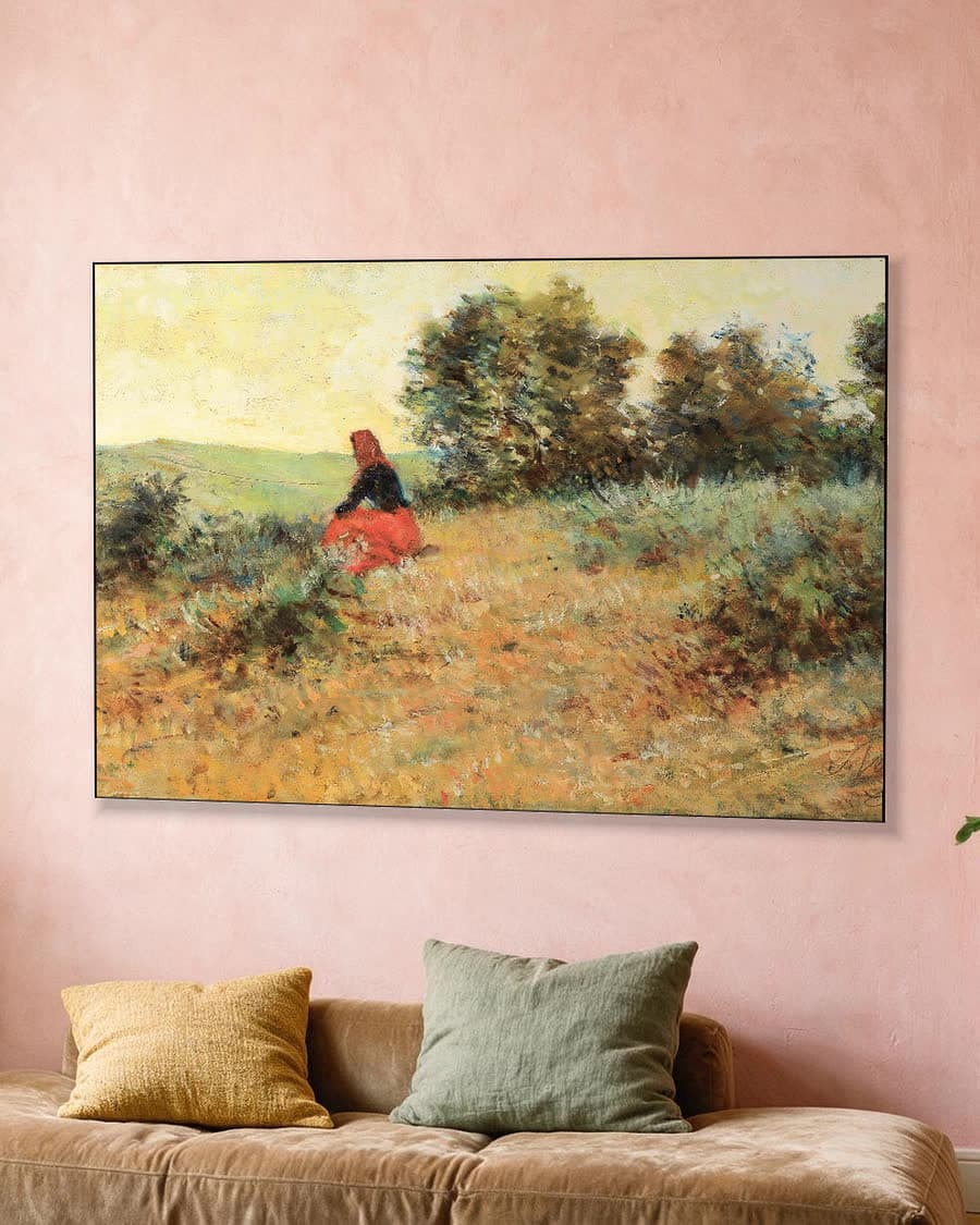 Rust op de heuvel in een aluminium frame aan dezelfde muur