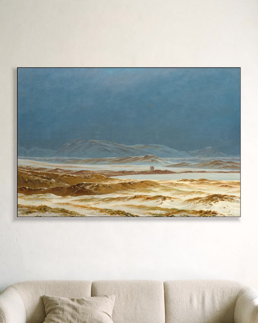 Winterlandschap met wandelaars in een aluminium frame aan dezelfde muur