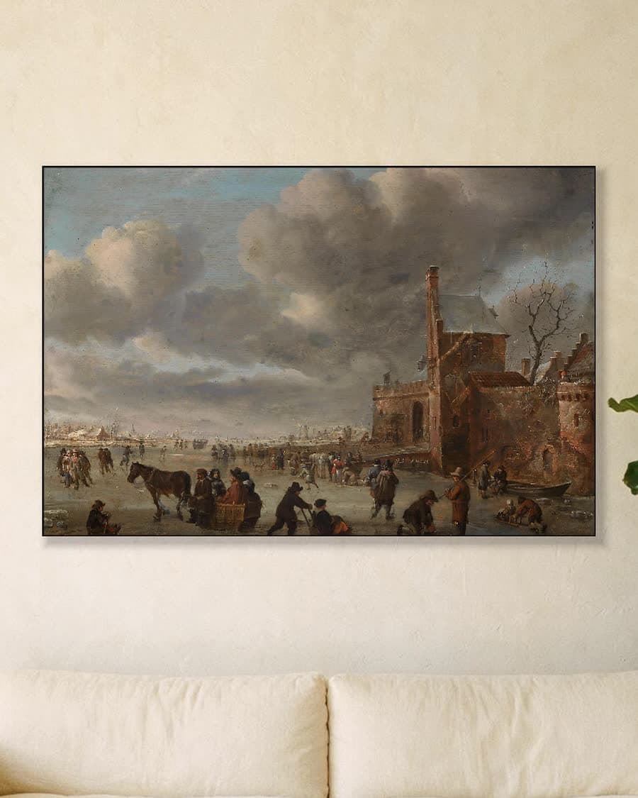 Winterplezier op het ijs bij de stadspoort in een aluminium frame aan dezelfde muur