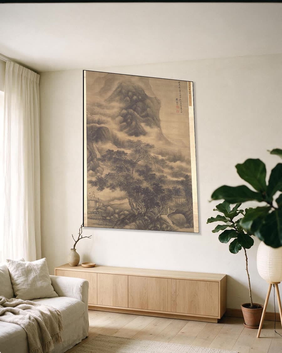 Wolken bij een bergverblijf in een aluminium frame aan dezelfde muur