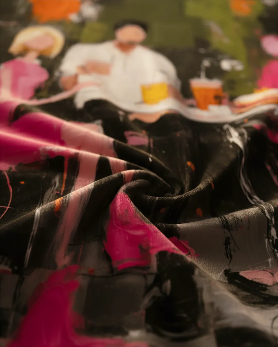 Close-up van de matte, warme uitstraling van fluweel