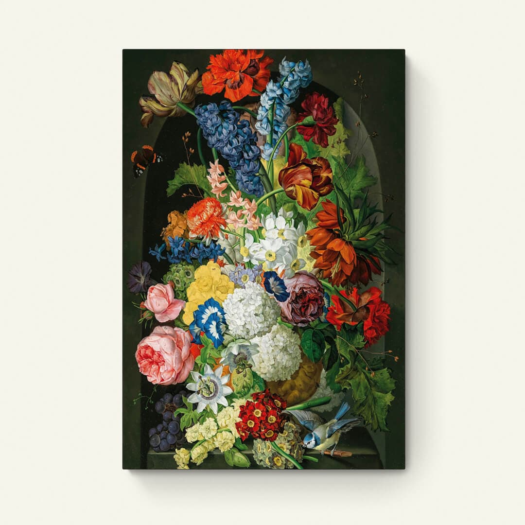 Blumenstück mit Schmetterling und Blaumeise