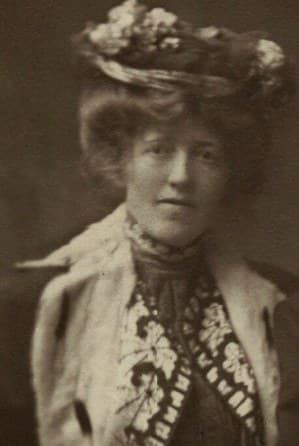 Laura Theresa Epps