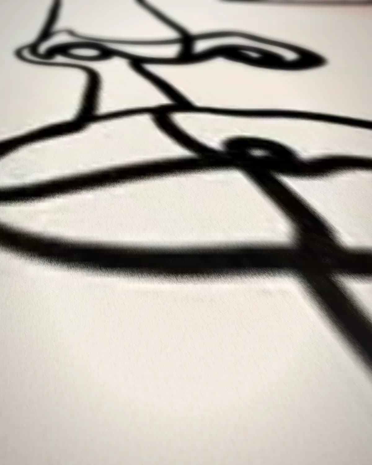 Abstract gezicht I op geweven fluweel, uitsnede 2 van 3