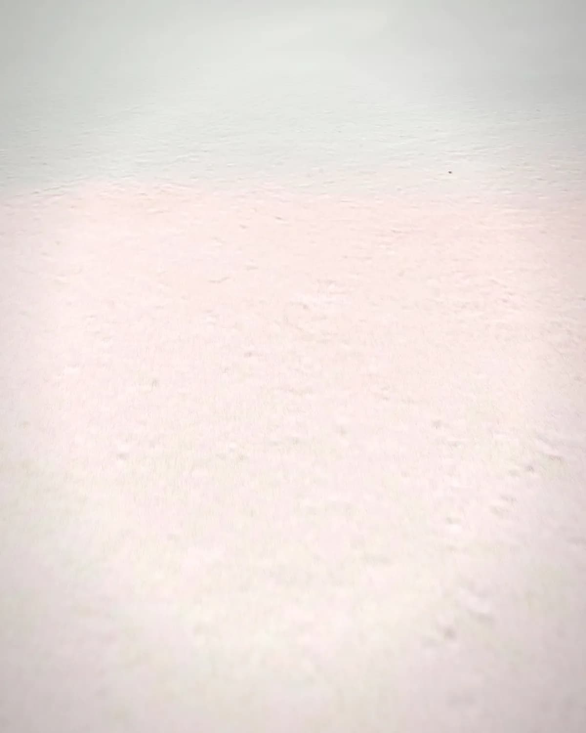 Abstract kunstwerk op geweven fluweel, uitsnede 1 van 3