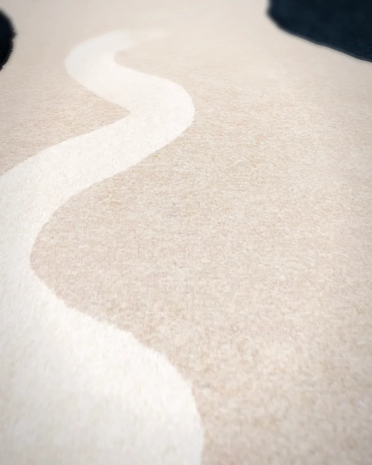 Abstracte ruimte op geweven fluweel, uitsnede 1 van 3