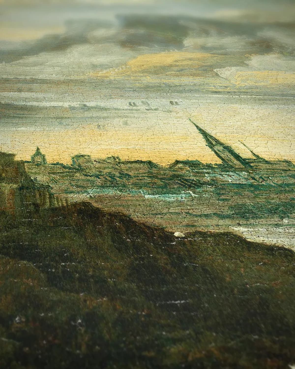 Berglandschap met rivier en stad op geweven fluweel, uitsnede 2 van 3