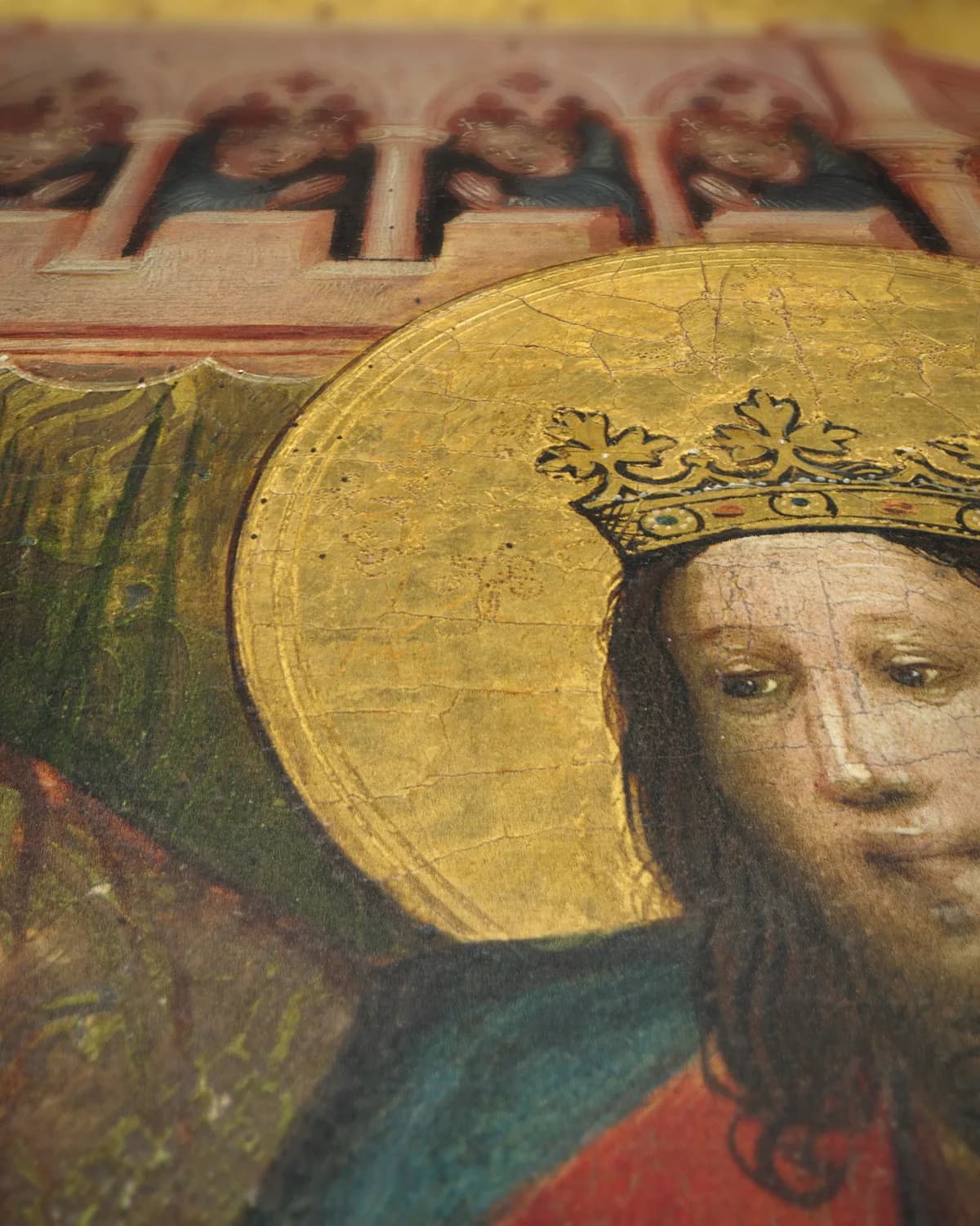 De kroning van Maria op geweven fluweel, uitsnede 3 van 3