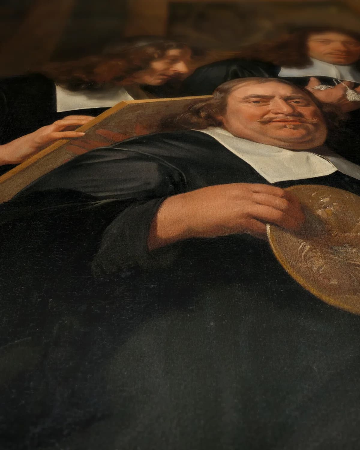 De overlieden van het Sint Lucasgilde te Haarlem, 1675 op geweven fluweel, uitsnede 3 van 3