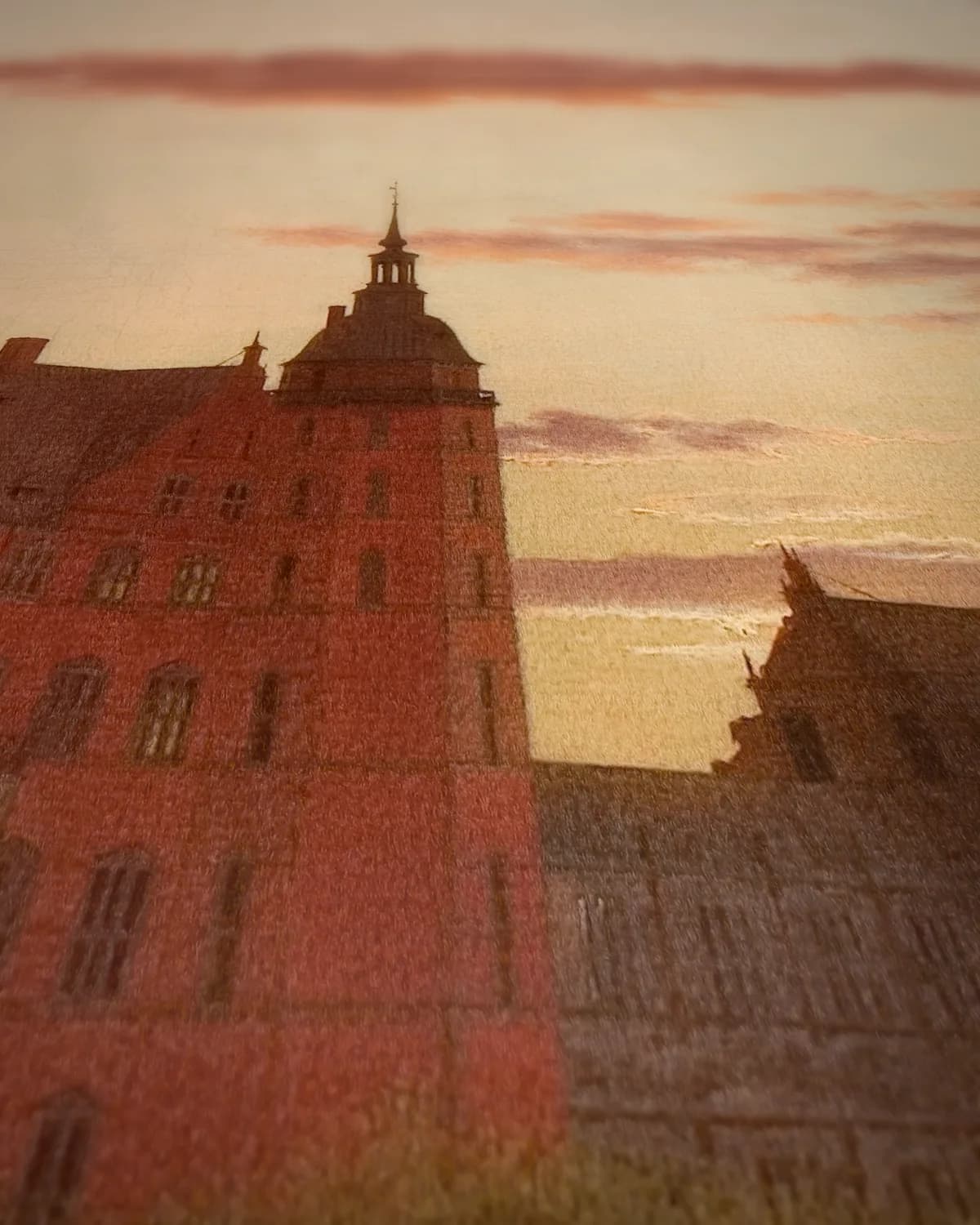 Frederiksborg Slot gezien vanaf de Jægerbakken, avond op geweven fluweel, uitsnede 1 van 3