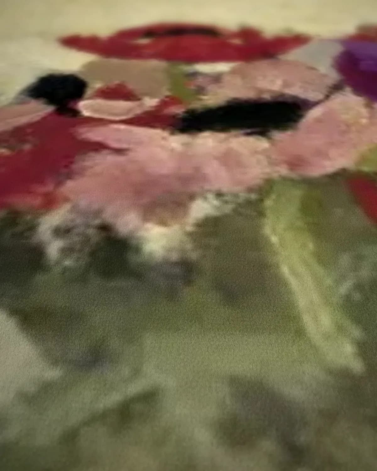 Gemberpot met anemonen op geweven fluweel, uitsnede 3 van 3