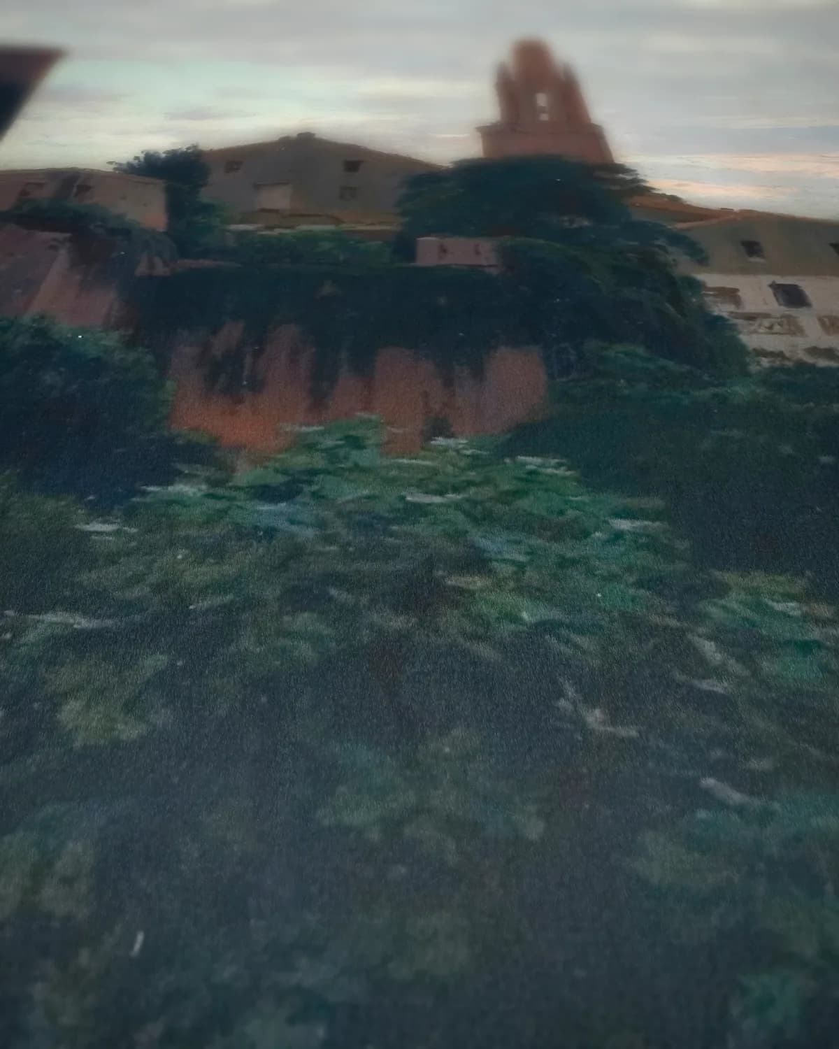 Gezicht op Girona op geweven fluweel, uitsnede 3 van 3