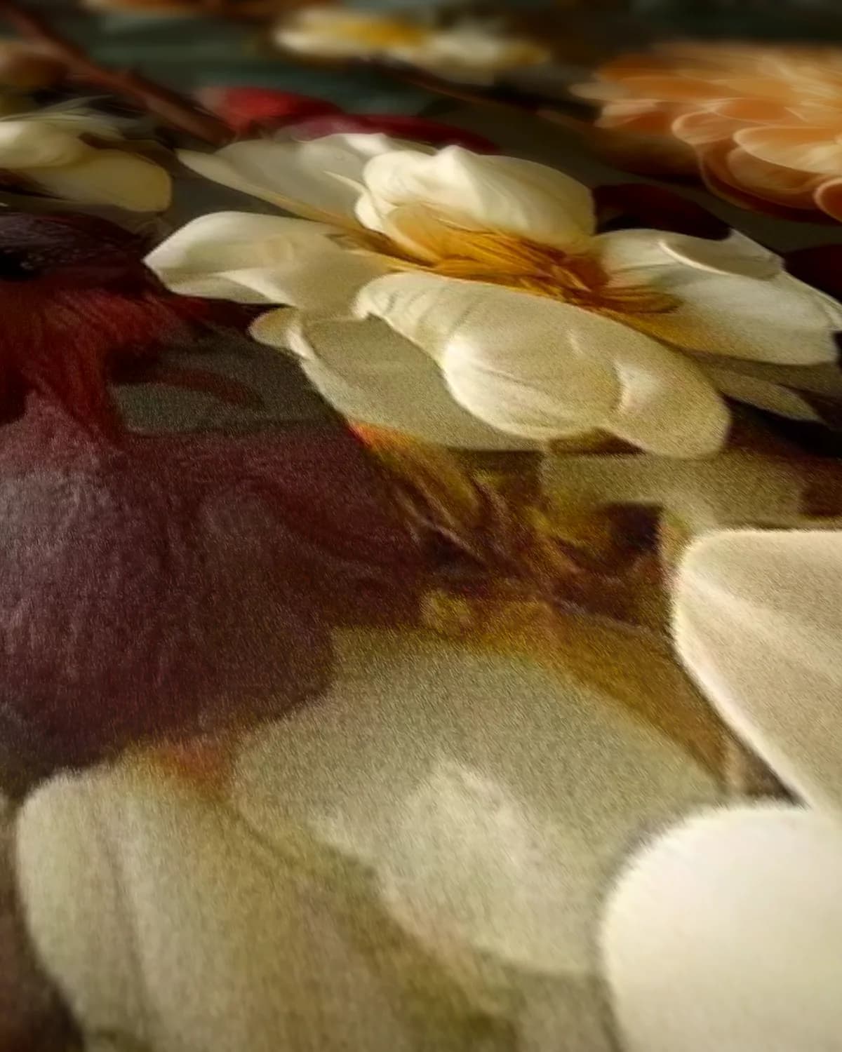 Herfstboeket met mussen op geweven fluweel, uitsnede 2 van 3