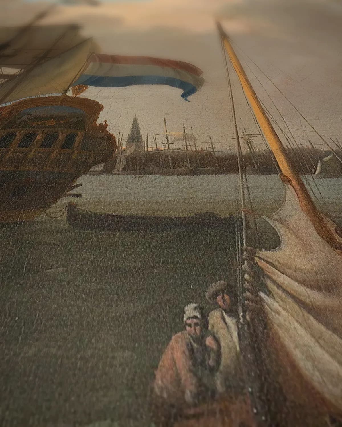 Het IJ bij Amsterdam met het fregat De Ploeg op geweven fluweel, uitsnede 1 van 3