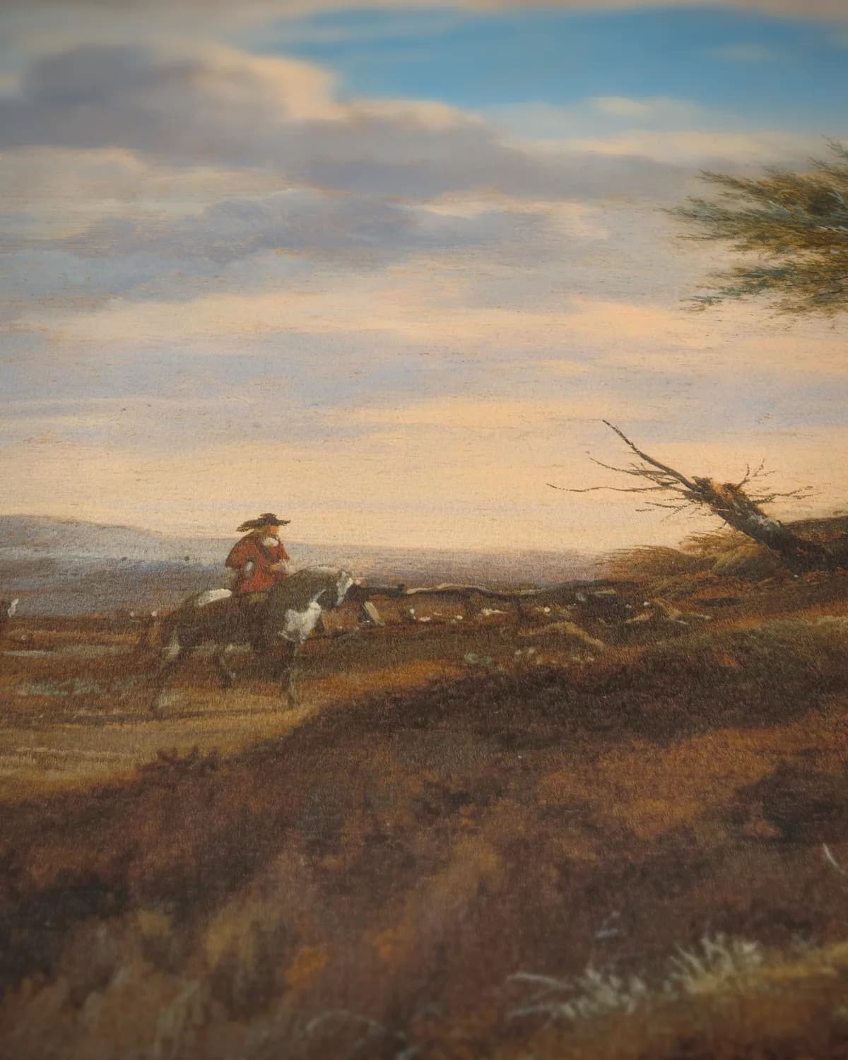 Heuvellandschap met een hoge weg op geweven fluweel, uitsnede 3 van 3