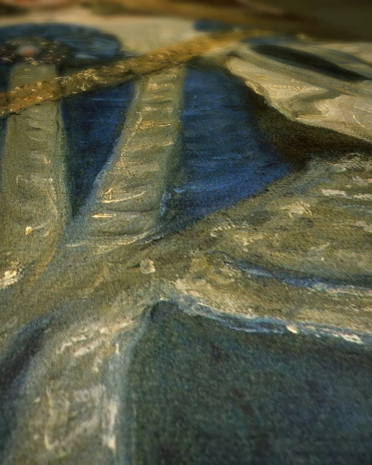 Infanta Margarita Teresa in het Blauw op geweven fluweel, uitsnede 2 van 3